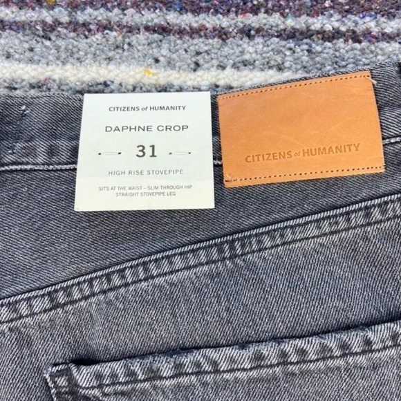 New NWT Citizens Of Humanity Grey Daphne Crop High Rise Free Fall Jeans Women’s - Picture 13 of 15
